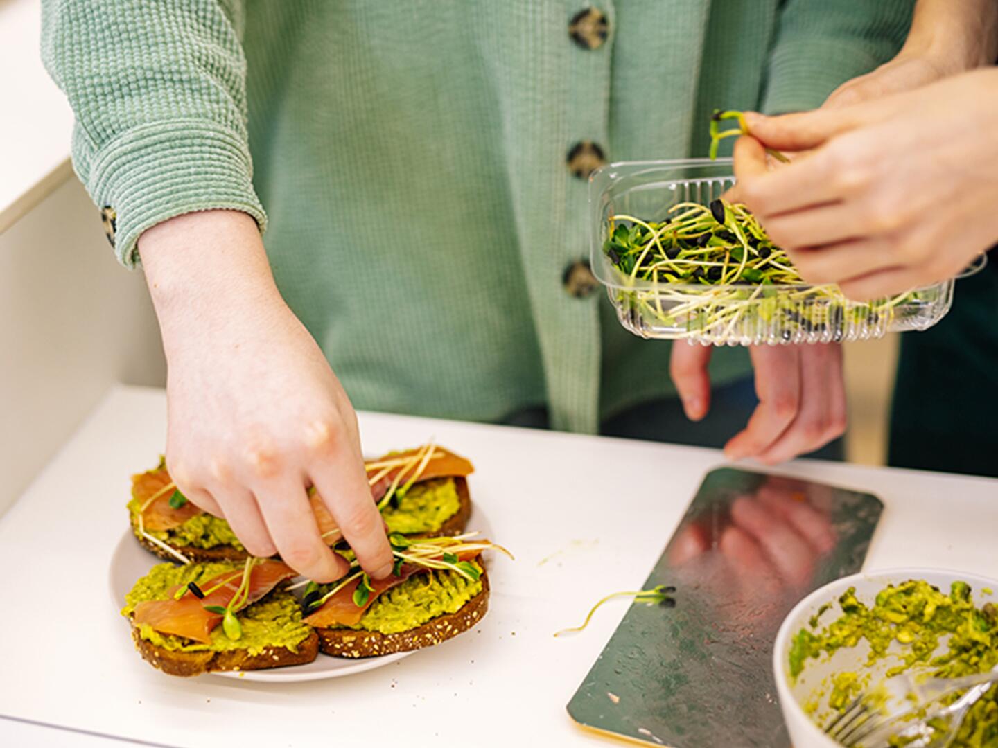 Auf welche Lebensmittel sollten Neurodermitis-Betroffene verzichten? Was darf auf dem Ernährungsplan stehen?